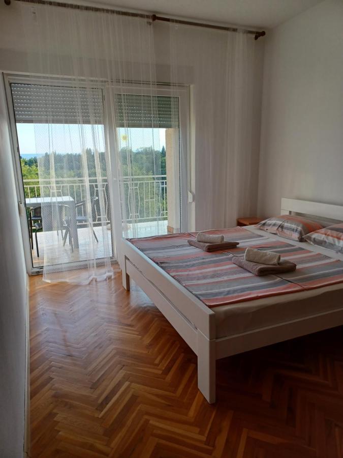 Apartment Lucija Драмаль Екстер'єр фото