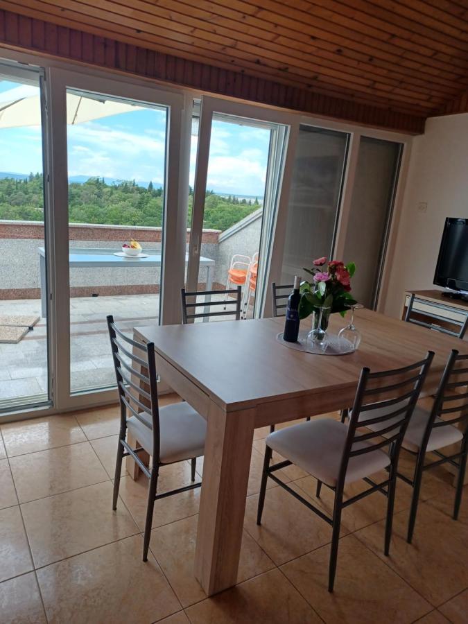 Apartment Lucija Драмаль Екстер'єр фото
